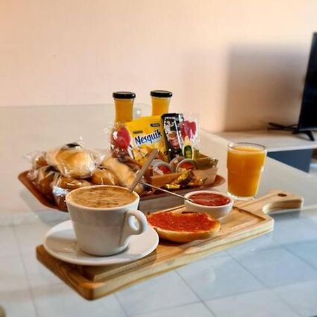 Piso Centrico - Desayuno De Bienvenida Apartment Ferrol Exterior foto